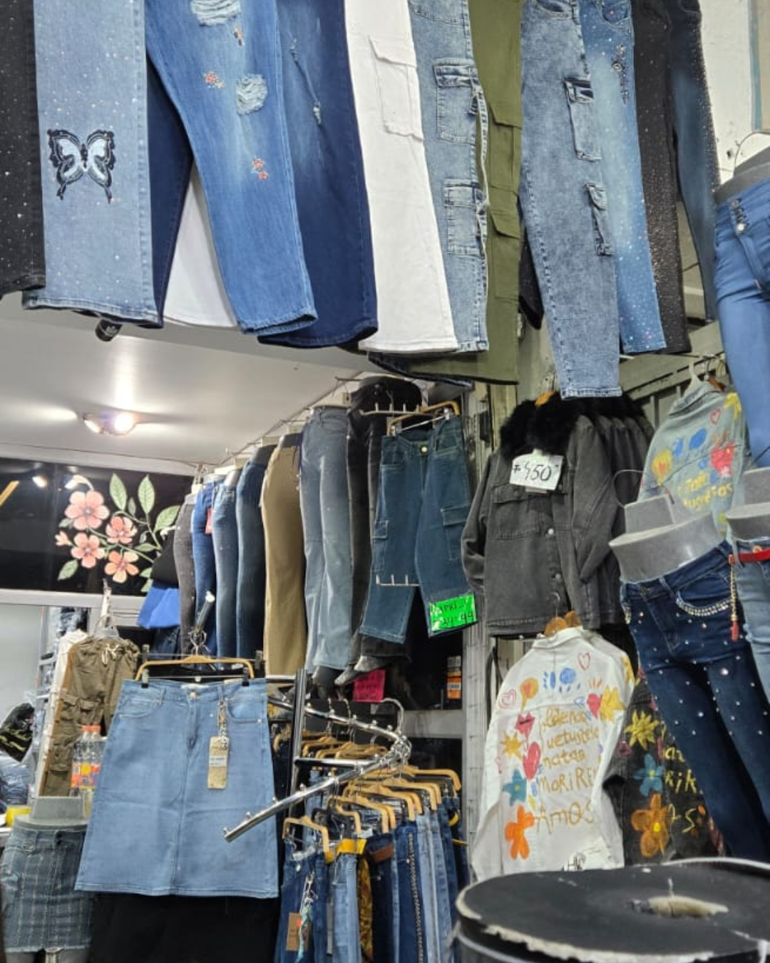 Sucursales oficiales de Ma Isabel Jeans con jeans de mezclilla premium para mujer, hombre y modelos curvy